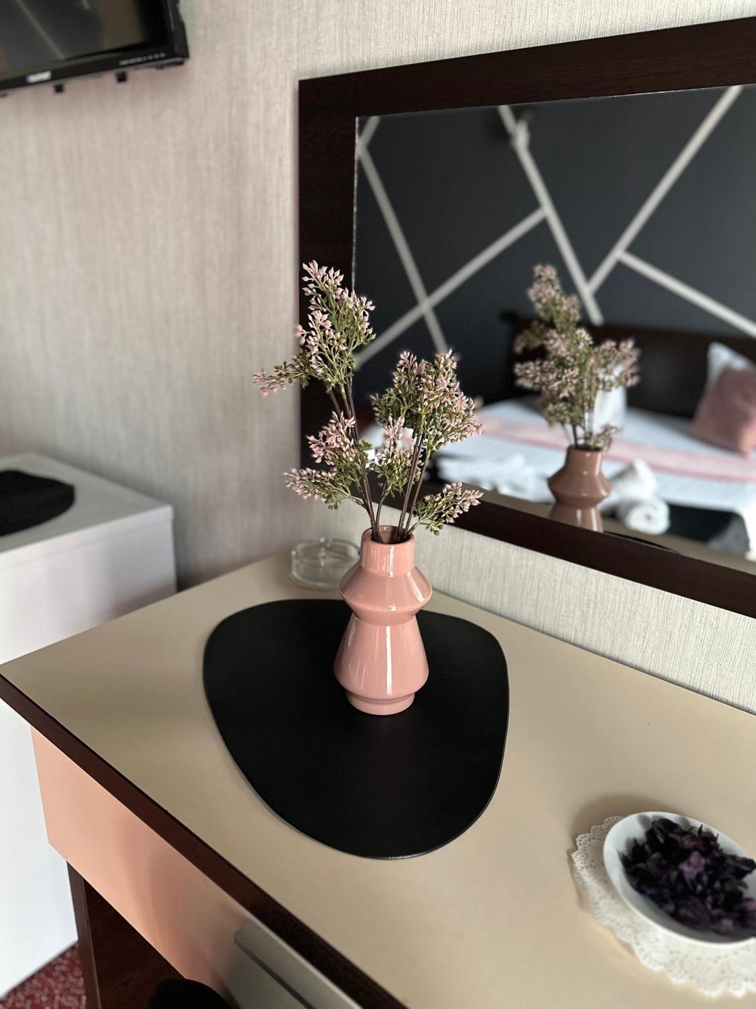 Hotel Sweet Năvodari 외부 사진