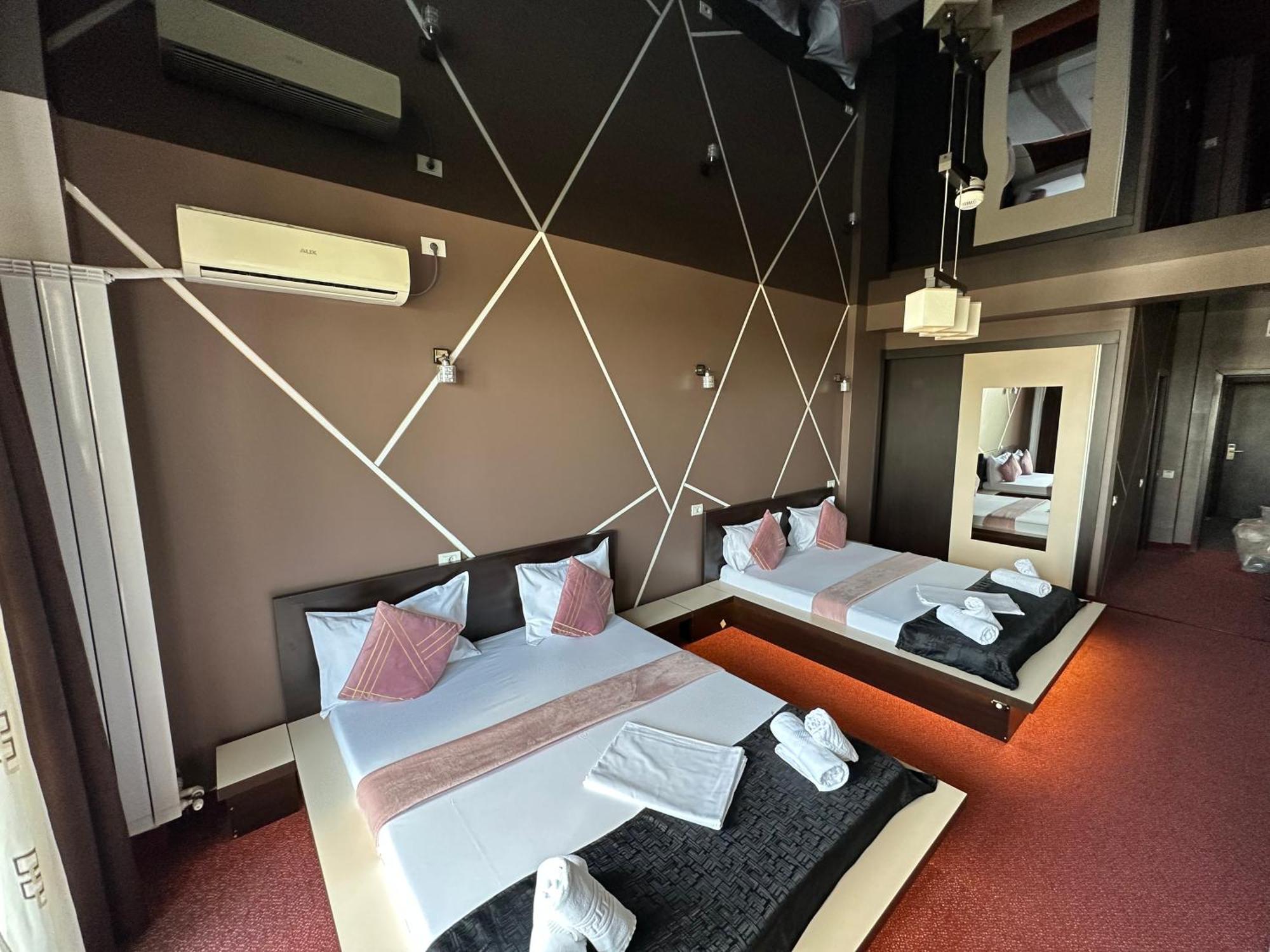Hotel Sweet Năvodari 외부 사진